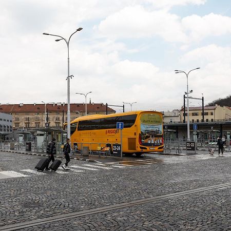 Stay2Gether Beige Nest - Metro Florenc Prague Extérieur photo